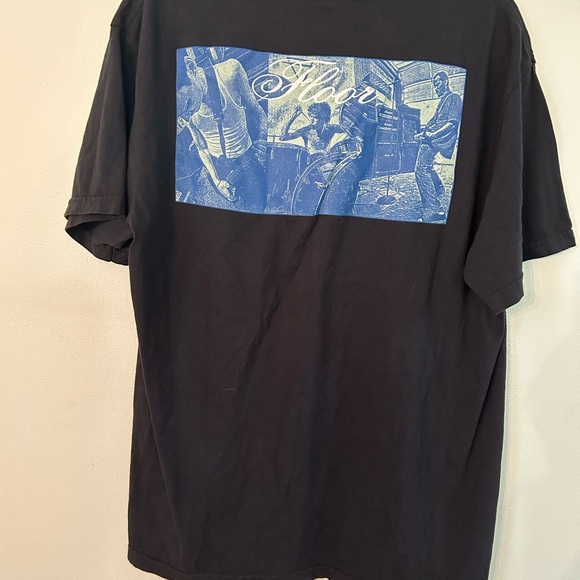 Comfort Colors Men's Black T-Shirt with Blue Logo. Sz L - Picture 2 of 2